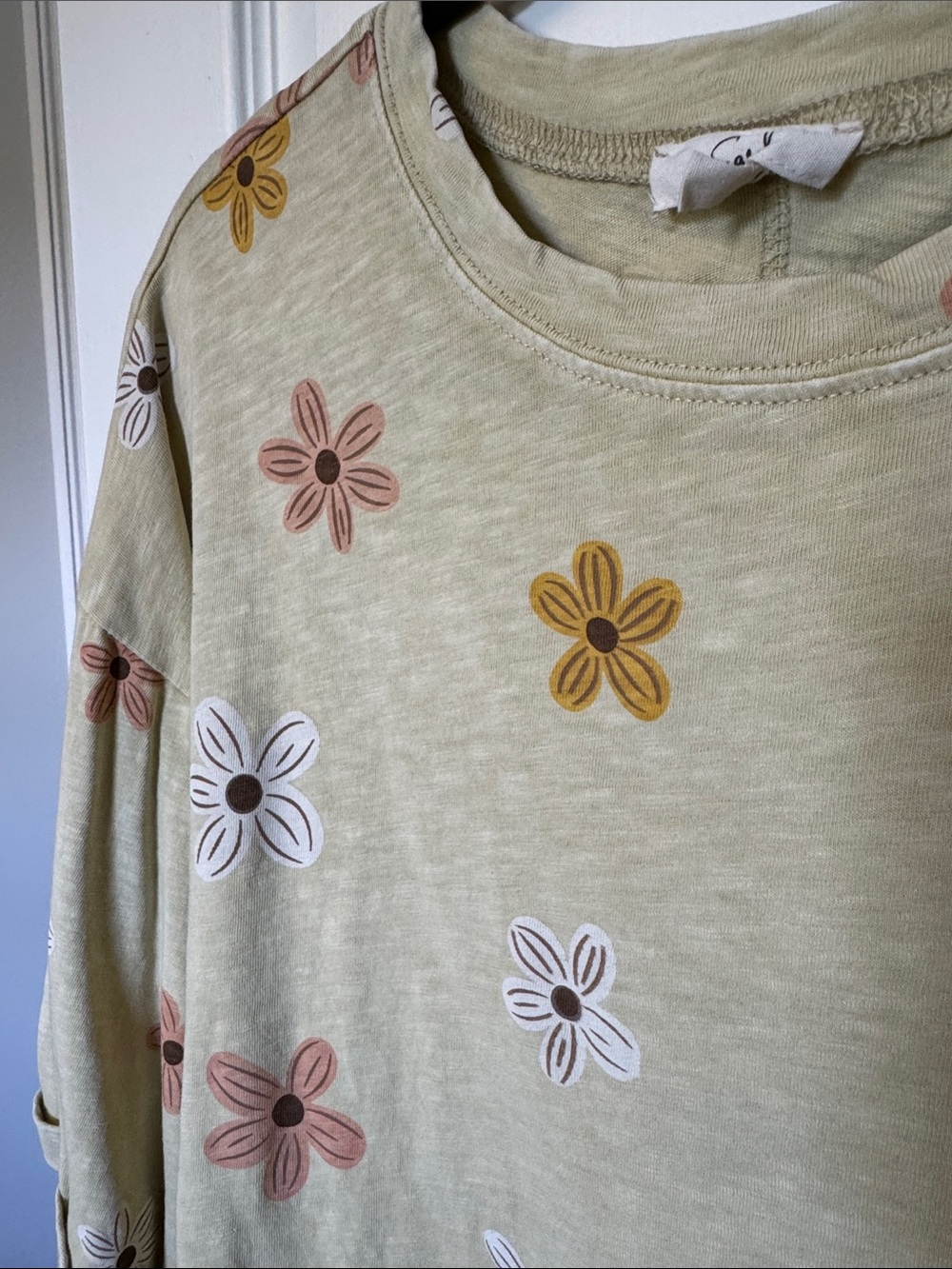 easel Light Yellow Floral Tee - Picture 3 of 5